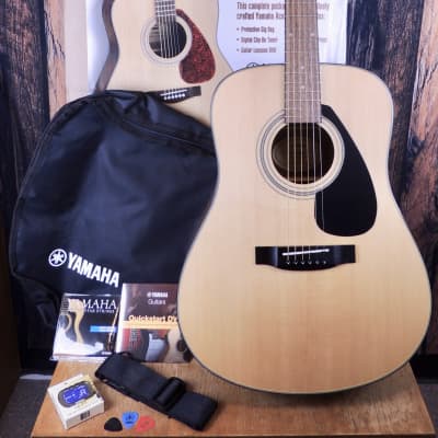 Yamaha Gigmaker Standard Acoustic Guitar Pack Natural image 1