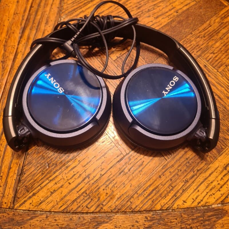 Sony MDR-CD780 | Reverb