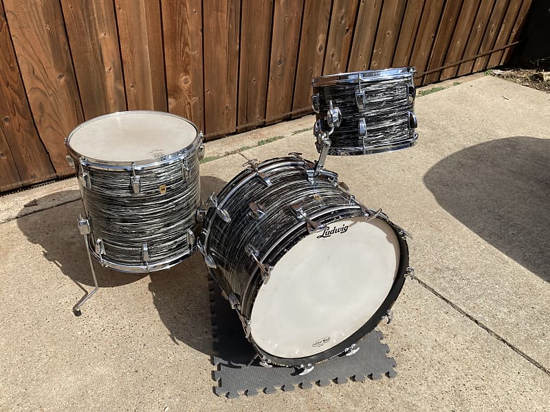 Ludwig 1960's Original Black Oyster Pearl 22-13-16 Drum Set | Reverb