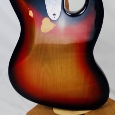 Fender Jazz Bass - Left Hand 1977, Sunburst, 100% original with Fender LH Case image 5