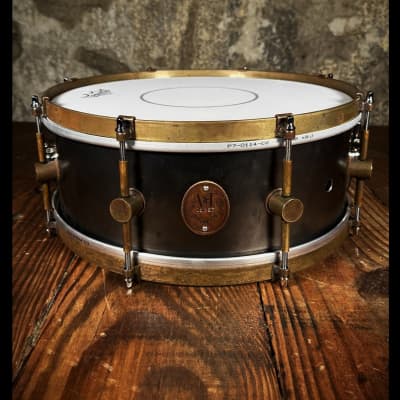 Pearl Philharmonic Concert Snare Drum - Solid Shell Maple 14x6.5, 45 Degree  Bearing Edges