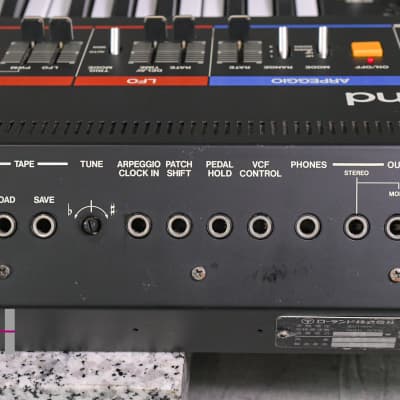 Roland JUNO-60 Analog synthesizer W/ Hard Case in Very Good condition image 21