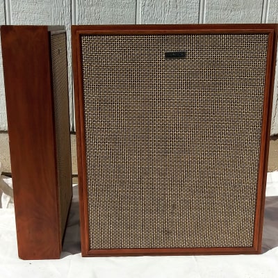 Pair of Vintage Sonics AS-61, 2 way 5 Speakers System By Pioneer