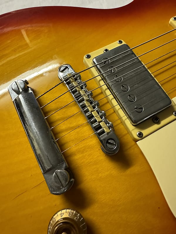 Carlo Robelli LP Electric Guitar MIJ Japan Univox 1970s