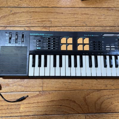 Casio SK-5 32-Key  Sampling Keyboard 1980s - Black