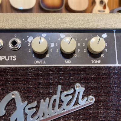 Fender Vibro-King 60-Watt 3x10