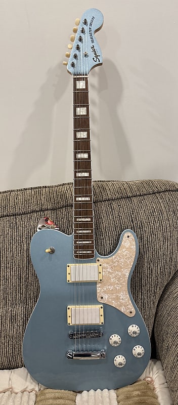Squier Troublemaker Telecaster deluxe 2024 - Ice blue