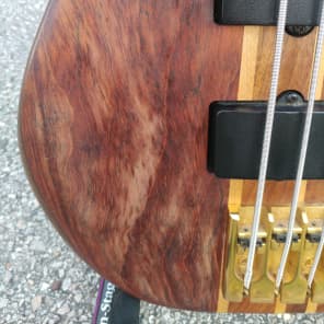 Peavey Cirrus Made in USA 5 String Walnut Bass Guitar image 16