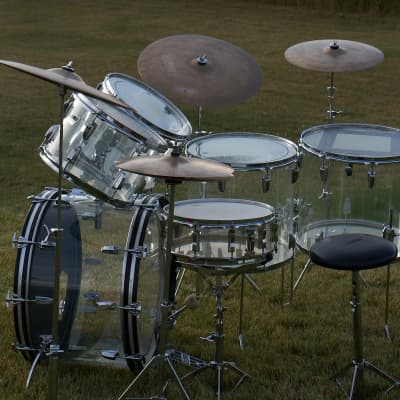 1970년대 Ludwig Vistalite 프로 비트 드럼1970년대 Ludwig Vistalite 프로 비트 드럼  