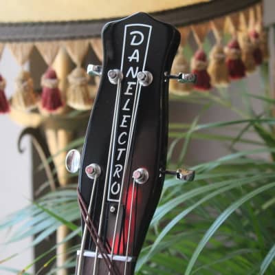 DANELECTRO Longhorn Bass Black image 9