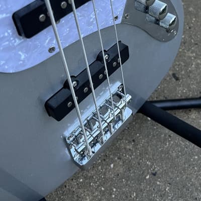 GAMMA Custom Bass Guitar J23-04, 4-String Beta Model, QuickSilver Metallic image 4