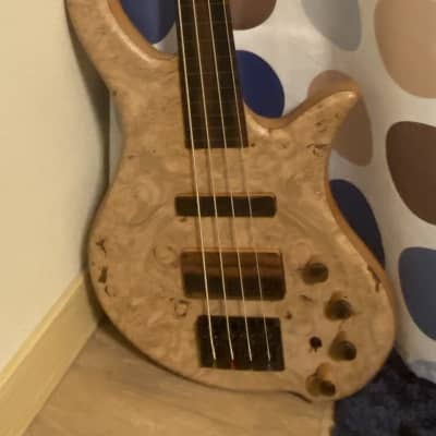 Shawn May Custom 4 String Fretless Bass image 5