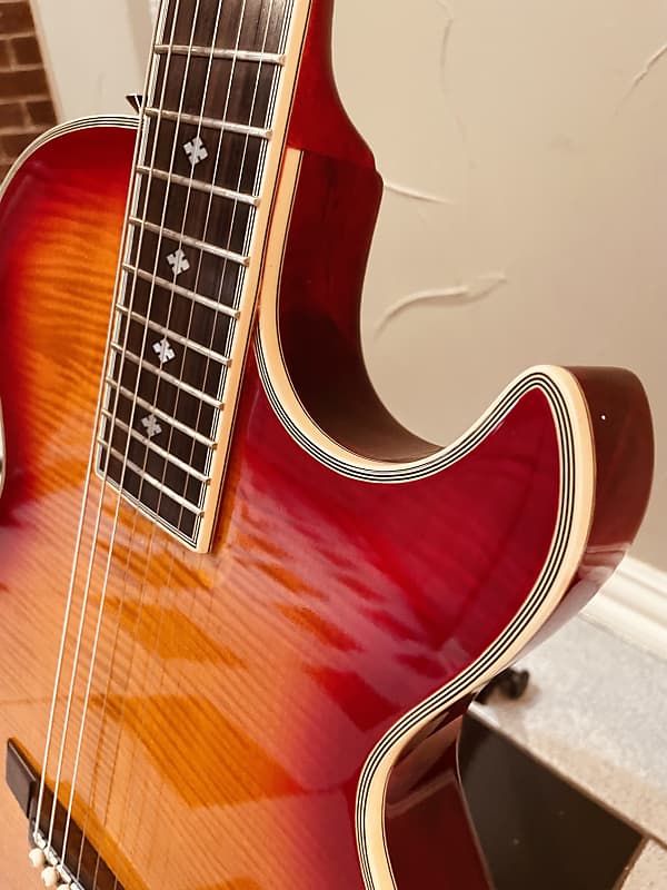 Washburn SBF-80 CS Semi-Hollow Acoustic-Electric Concert