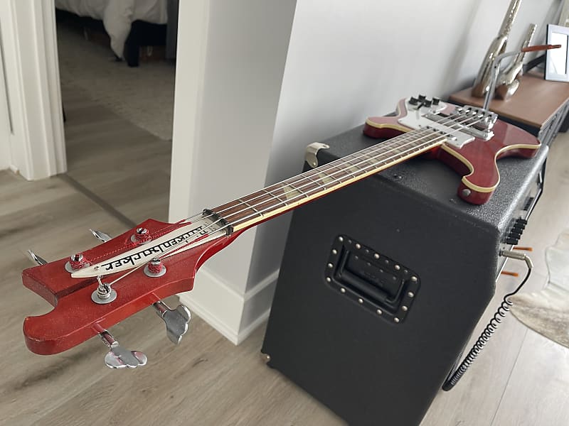 Rickenbacker 4001 (1973 - 1983) | Reverb Canada