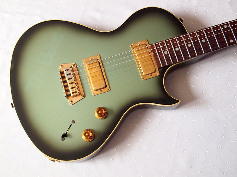 希少Gibson エレキギター NIGHT HAWK LANDMARK シリーズ 1997 Gibson Nighthawk in Mojave Burst - Landmark Series