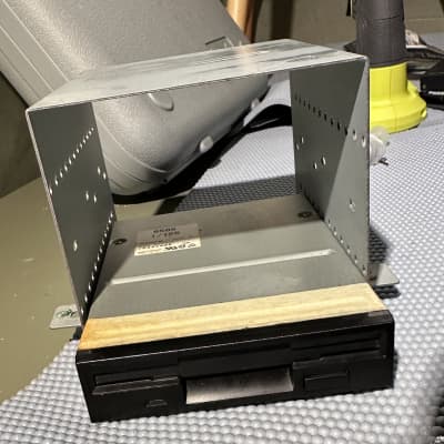 K2500R or K2000R Floppy Drive