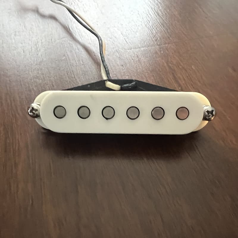 Suhr - (NECK PICKUP) V60 Low Peak Single Coil Pickup | Reverb