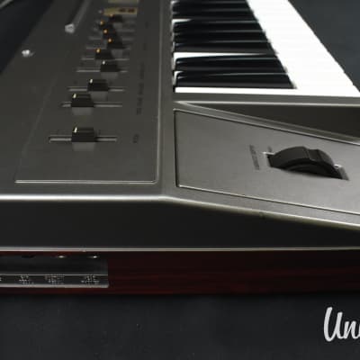 Yamaha CE25 Digital FM Synthesizer in Very Good Condition w