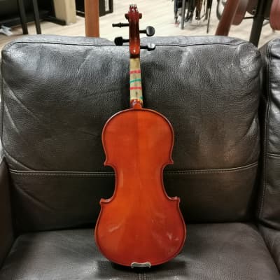 Menzel 1/2 Violin with Case and Bow - Natural image 7