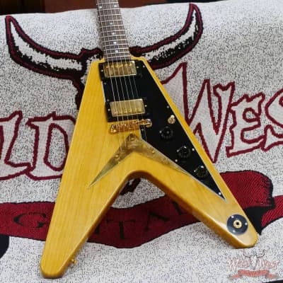 Gibson Custom Shop 1958 Korina Flying V Reissue Natural (Black Pickguard) image 8