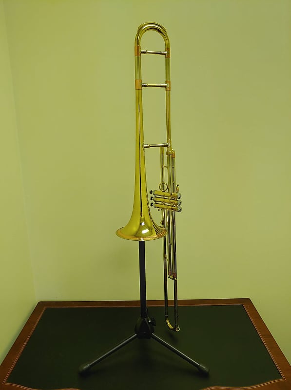 Getzen Super Deluxe Valve Trombone Reverb