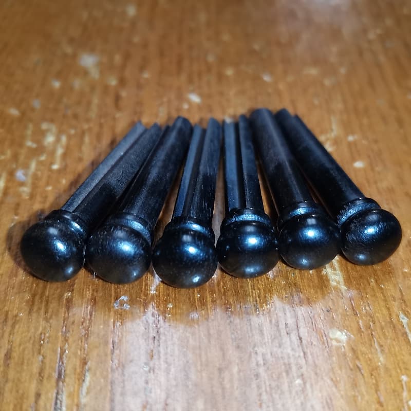 Ebony wood bridge pins, no dot. Size 1.3 with 3° taper, Reverb UK