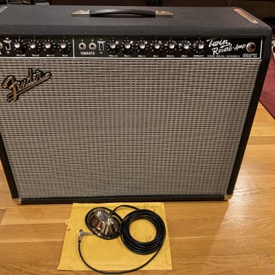 Fender 65 Twin Reverb Reissue (u77498)-