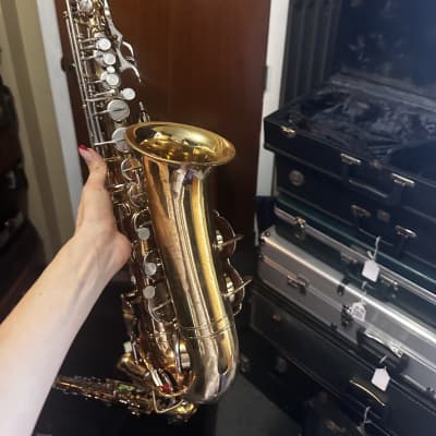 The Martin Imperial Kenosha U.S.A. Alto Saxophone / 320322 image 19