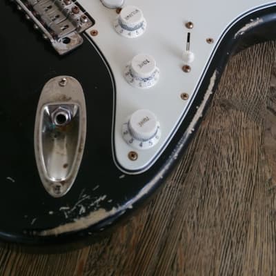 New Custom Heavy Relic Stratocaster 1968 black image 8