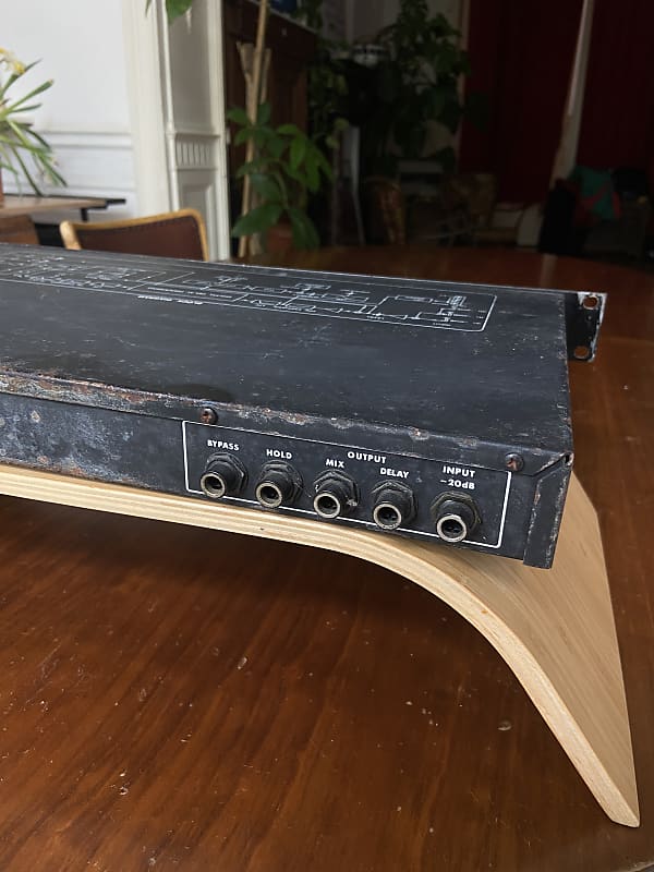 PréVox PX 600 Digital Delay 90's Black Reverb