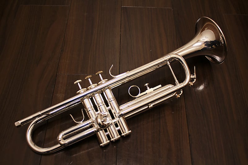 BACH Bach TR-600S B flat trumpet [SN AH21008124] [12/08]