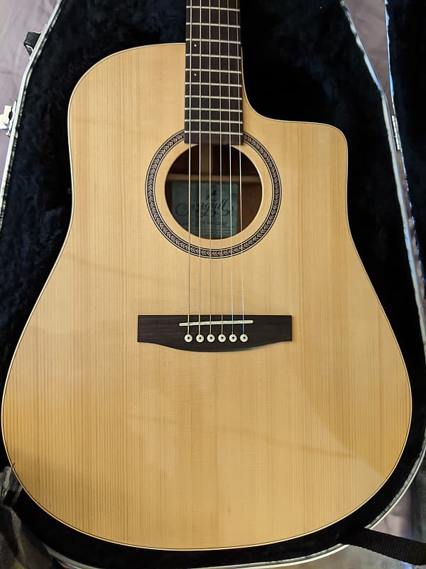 Seagull s6 outlet cw mahogany