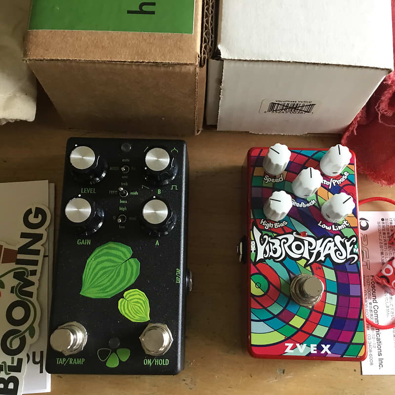 Set of 2 Zvex Vibrophase + Flower pedals Hosta Wah Filter Reverb