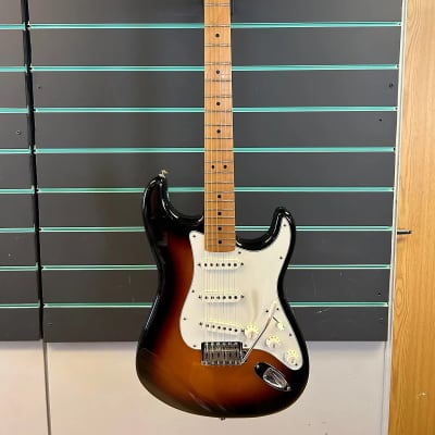 Fender Deluxe Roadhouse Stratocaster Brown Sunburst 2010 Electric Guitar for sale