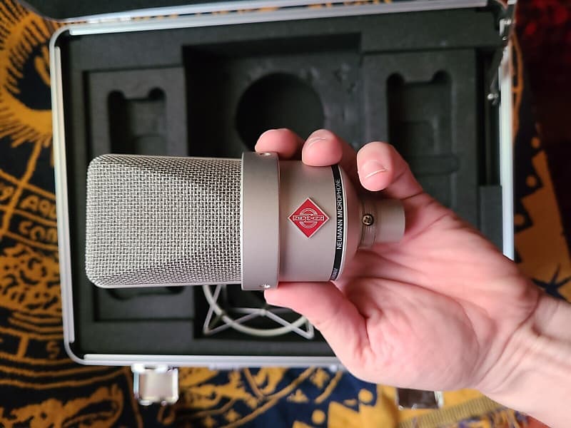 Neumann TLM 103 LargeDiaphragm Condenser Microphone Reverb