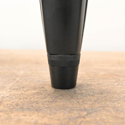 Sennheiser MD 421-II Cardioid Dynamic Microphone CG01H8Y image 4