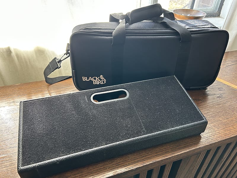 Blackbird Pedalboards Feather board Reverb