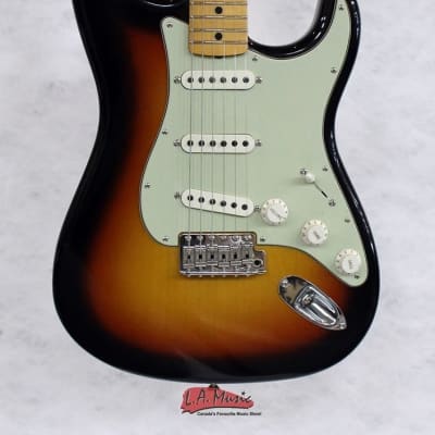 Fender Custom Shop 1969 Stratocaster Closet Classic Maple Neck Fade 3-Tone Sunburst 9231721897 image 1