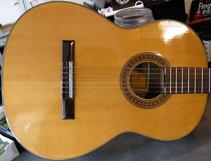 Aria Model A-586 Natural Gloss Finish Solid Spruce Top Classical Nylon String Acoustic Guitar image 1