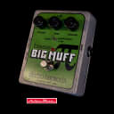 Electro-Harmonix Bass Big Muff Pi Fuzz Pedal