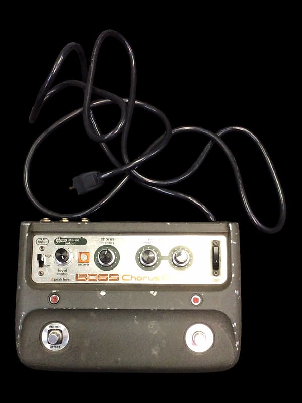 Boss CE-1 Chorus Ensemble | Reverb