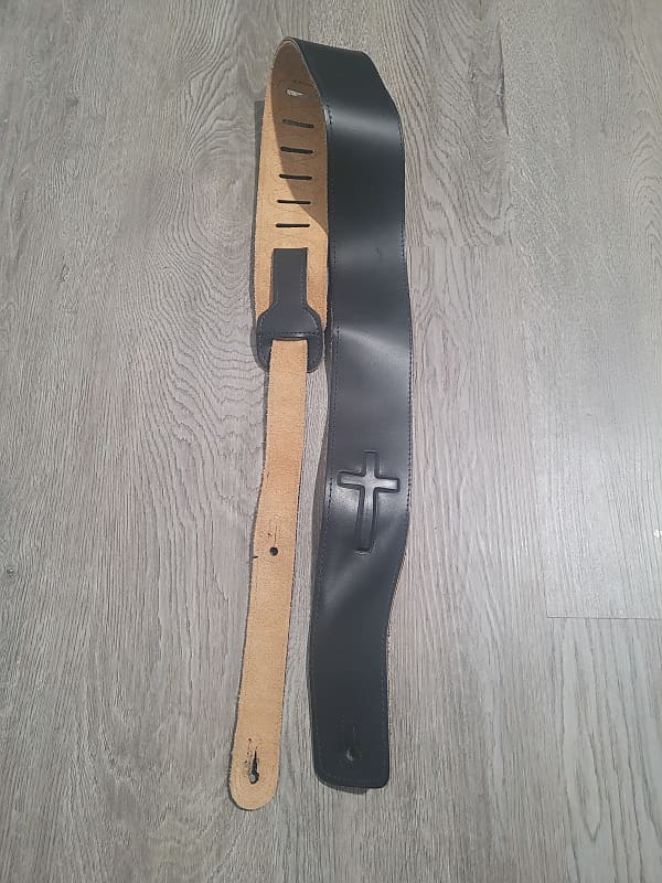 Black Leather Guitar Strap With Cross Reverb