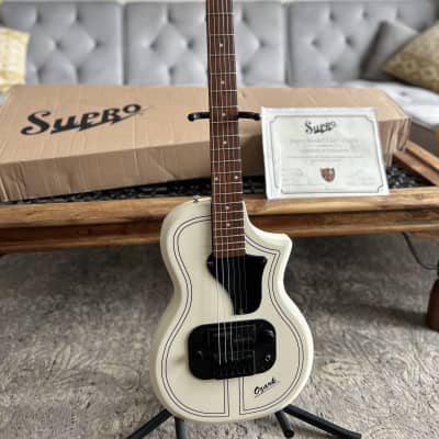Supro 1261AW OZARK 極美品 Supro 1261AW Ozark | Reverb Canada