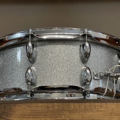 Yamaha Oak Custom 5.5x14 Silver Sparkle Snare Drum NSD085A | Reverb
