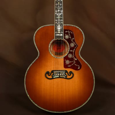 Gibson SJ-200 Masterpiece Custom Acoustic Guitar J-200 image 5