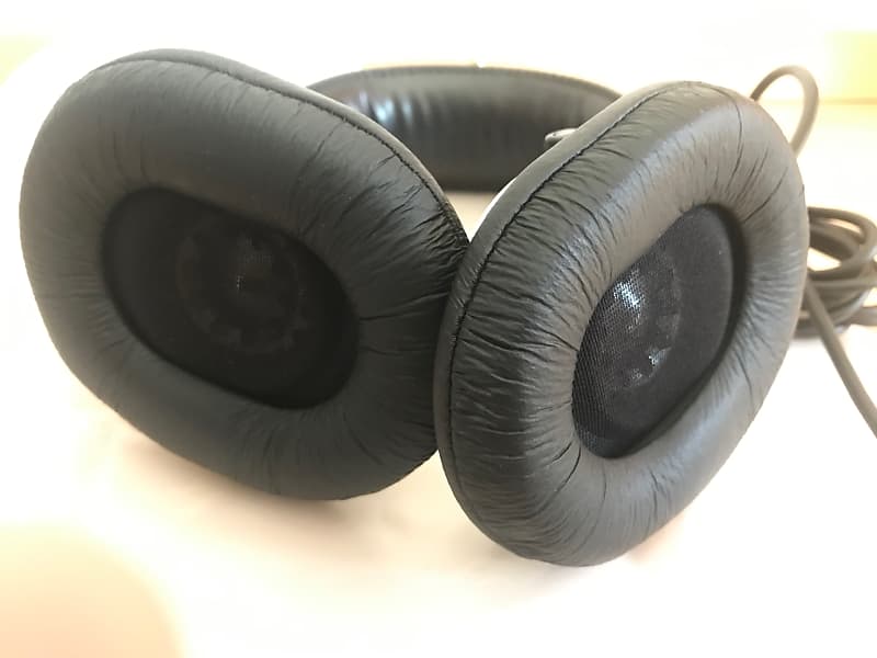 Sony MDR-CD900ST Professional Studio Monitor Headphone | Reverb