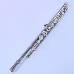 Yamaha YFL-884 Professional Custom Handmade Flute SN 925