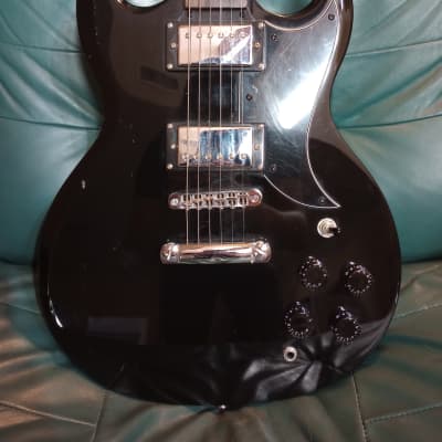 Silvertone SRK-1BK Electric Guitar - Black image 3