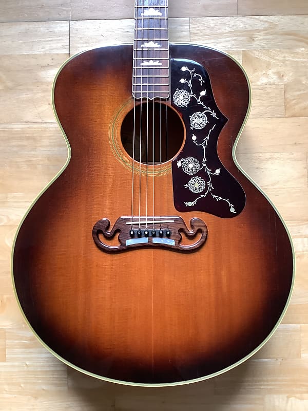 Gibson J-200 1985 - Sunburst image 1