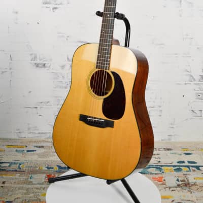 Martin D-18 Standard Dreadnought Natural Acoustic Guitar With Hard Case image 4